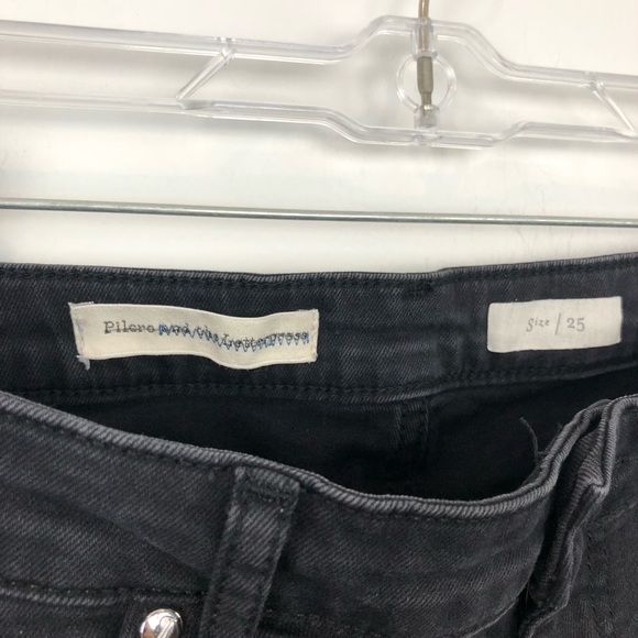 Pilcro & The Letterpress Ruffle Stud Hem Crop Jean - Picture 4 of 8